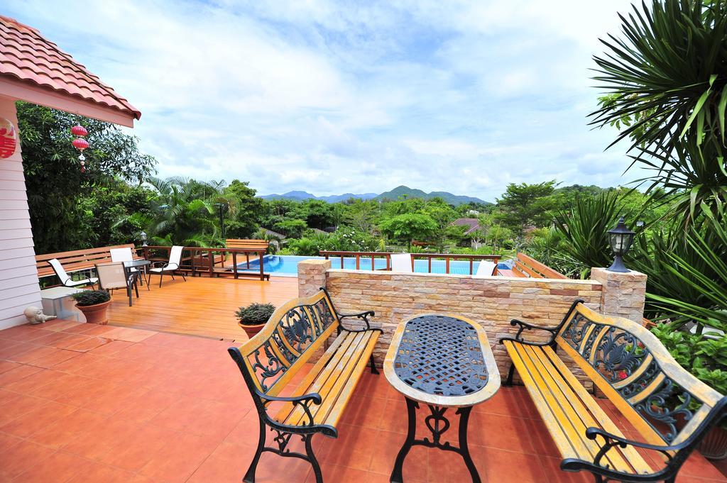 Dusit Talai Resort Nong Nam Daeng Zimmer foto